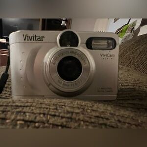 Vivitar VivCam 3640 Digital Camera - Sleek Silver
